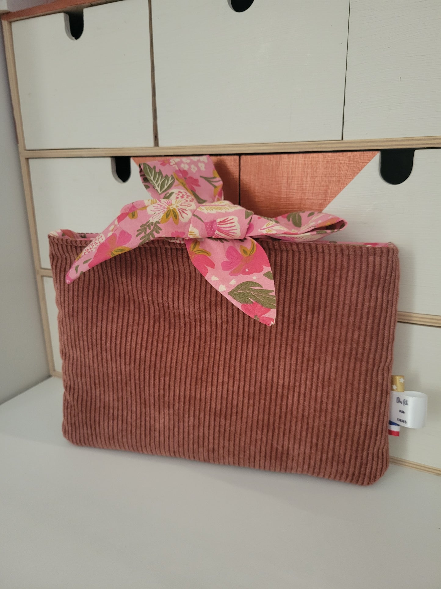 Pochette à livres de poche - fermeture ruban