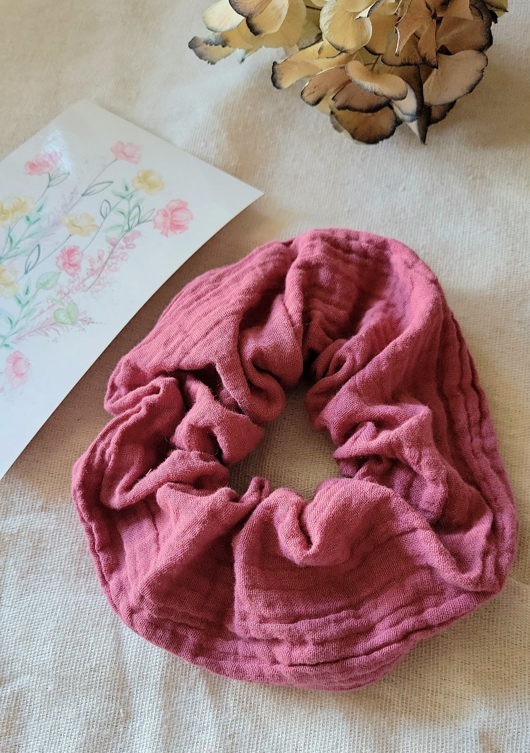 Chouchou en coton cousu main – Accessoire cheveux pratique et durable