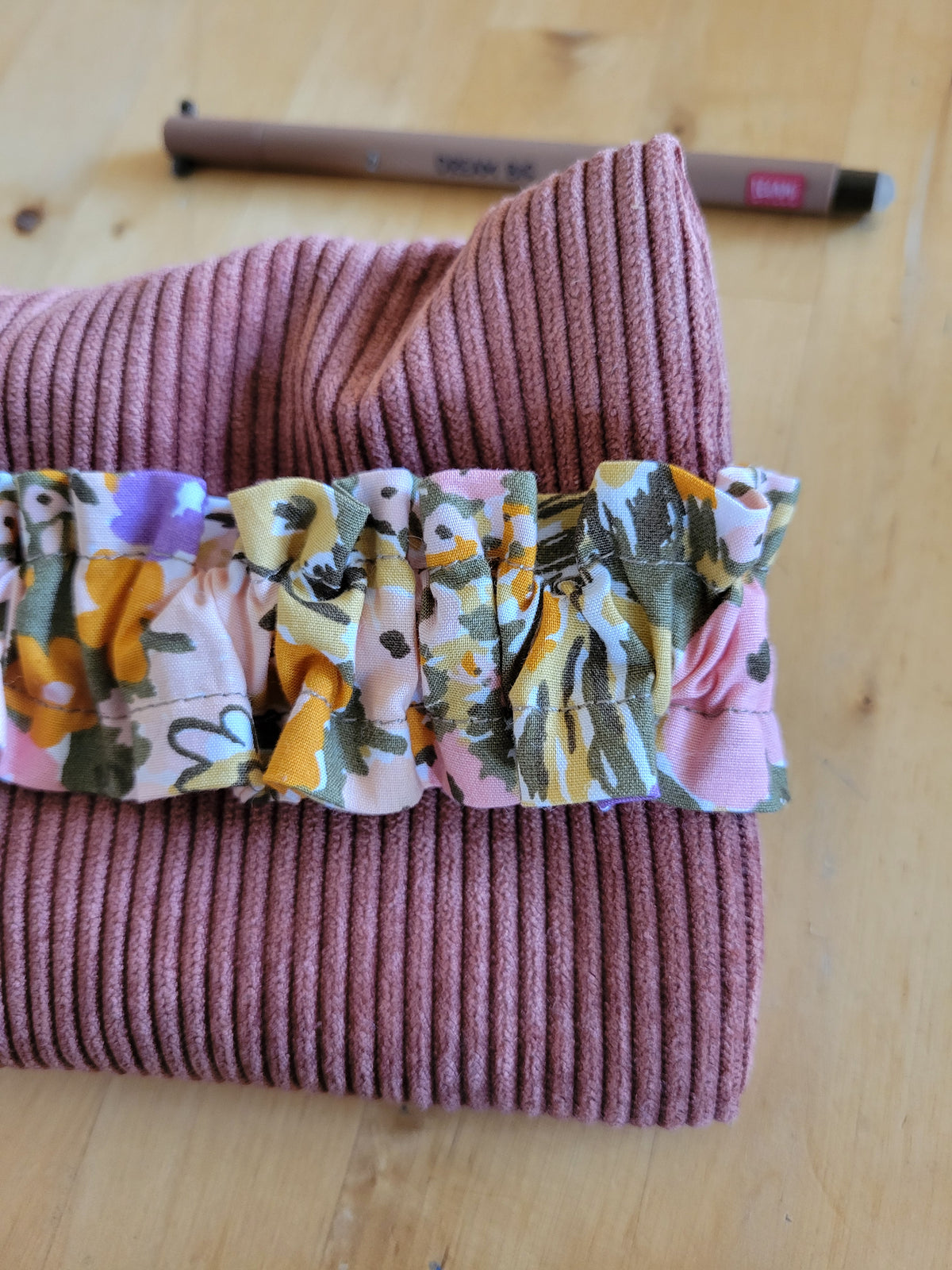 Trousse élastiquée pour carnet ou planner – L'accessoire indispensable pour les amoureux de l'organisation
