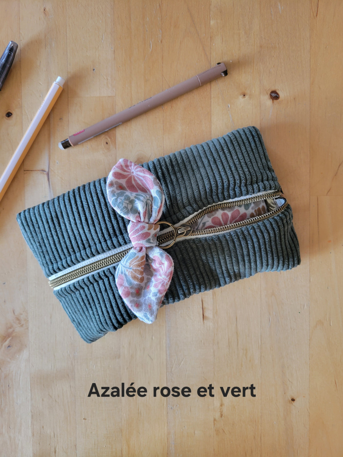 Trousse élastiquée pour carnet ou planner – L'accessoire indispensable pour les amoureux de l'organisation