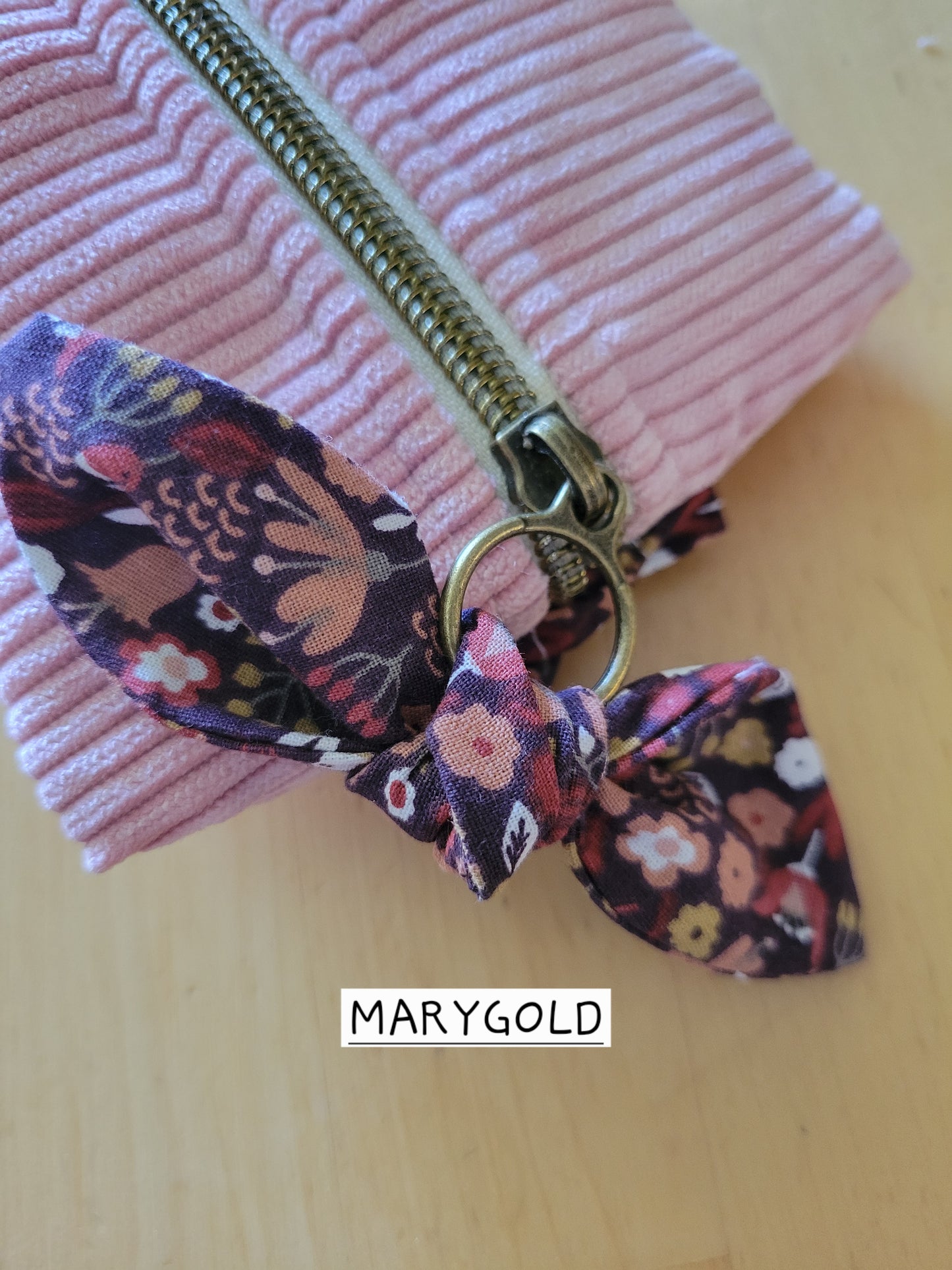 Trousse élastiquée pour carnet ou planner – L'accessoire indispensable pour les amoureux de l'organisation